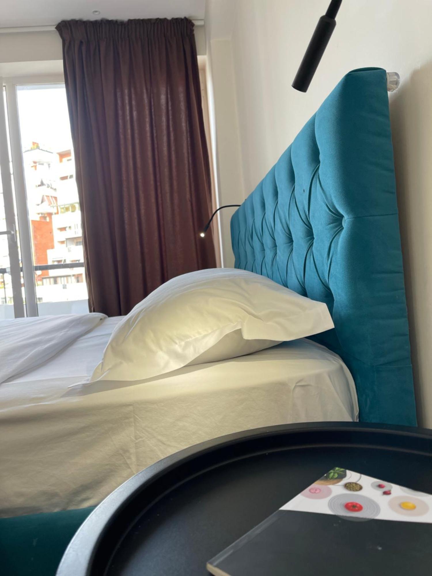 Boutique Central Studio Apartments 地拉那 外观 照片